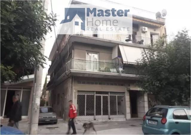 (For Sale) Residential Building || Piraias/Agios Ioannis Renti - 680 Sq.m, 10 Bedrooms, 390.000€ 