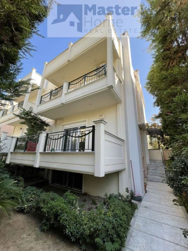 (For Sale) Residential Detached house || Athens North/Vrilissia - 294 Sq.m, 4 Bedrooms, 700.000€ 