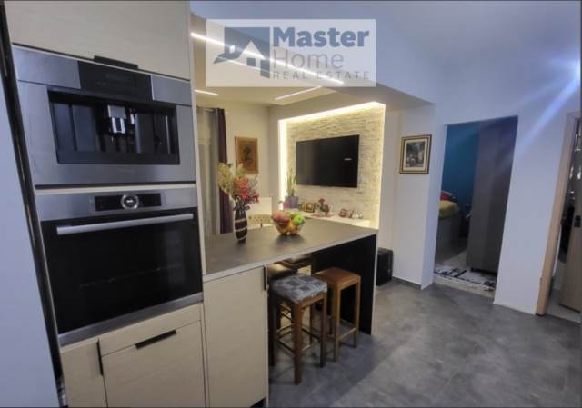 (For Sale) Residential Apartment || Athens Center/Zografos - 50 Sq.m, 1 Bedrooms, 160.000€ 