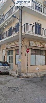 (For Sale) Residential Building || Piraias/Piraeus - 340 Sq.m, 5 Bedrooms, 600.000€ 