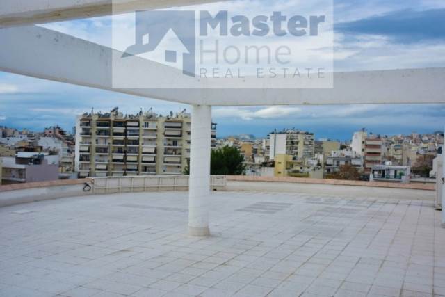 (For Sale) Commercial Building || Piraias/Piraeus - 2.100 Sq.m, 1.300.000€ 