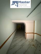 slide1 thumbnail