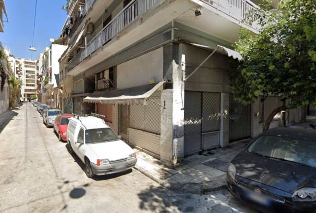 (For Sale) Commercial Retail Shop || Athens Center/Athens - 216 Sq.m, 120.000€ 