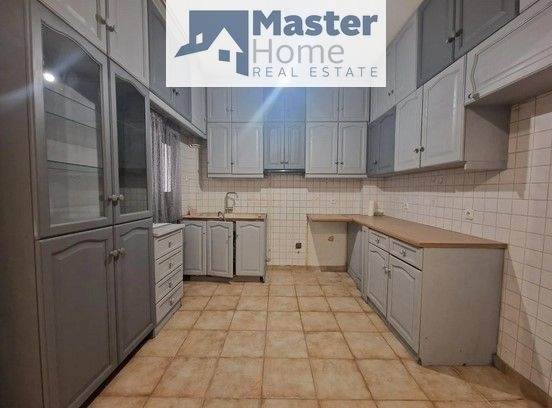 (For Sale) Residential Apartment || Athens Center/Zografos - 60 Sq.m, 135.000€ 