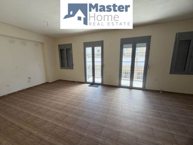 (For Sale) Residential Building || Athens Center/Athens - 700 Sq.m, 15 Bedrooms, 2.100.000€ 
