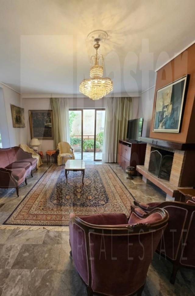 (For Sale) Residential Floor Apartment || Athens North/Agia Paraskevi - 131 Sq.m, 3 Bedrooms, 430.000€ 